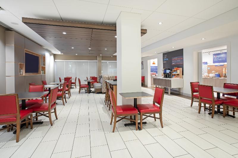 Holiday Inn Express & Suites Great Bend By Ihg Luaran gambar